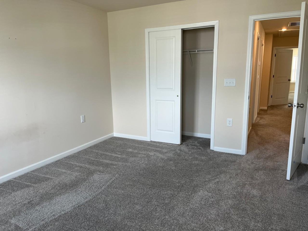 223 Parker Station Ave - Photo 2 of 31