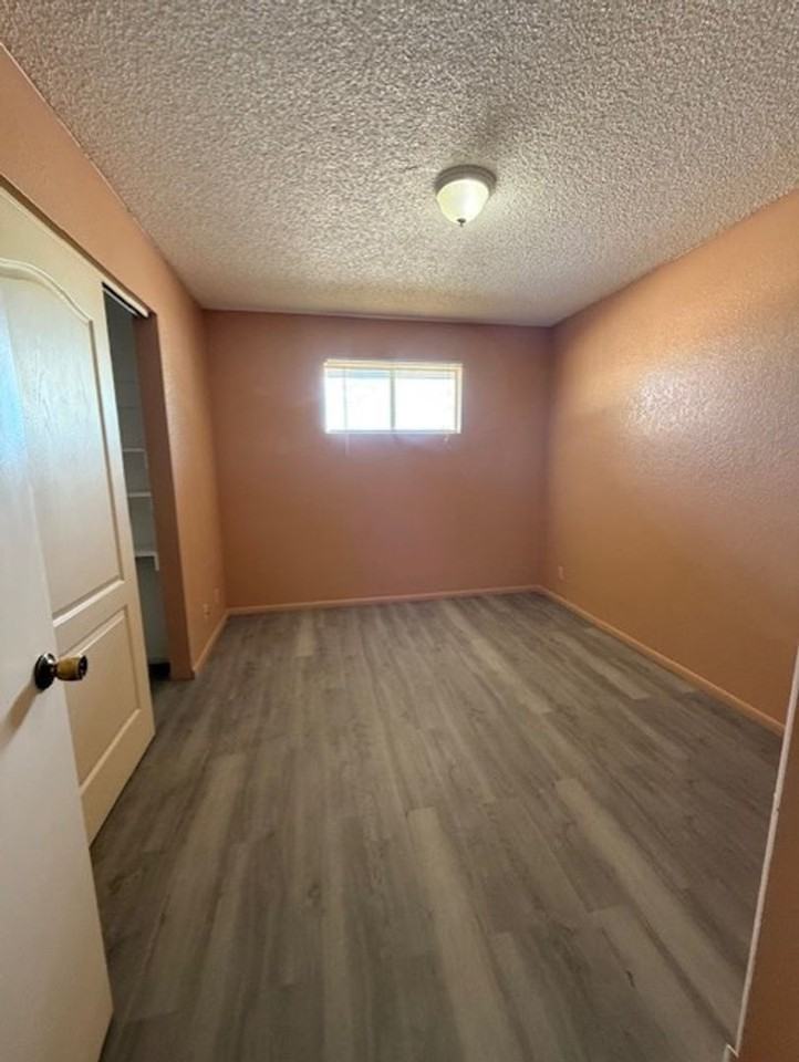 1343 Five Star Boulevard - Photo 5 of 9