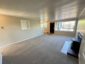 17046 1st Ave Ne - Photo 1 of 1