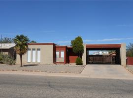 featured image of 5111 Paseo Las Palmas