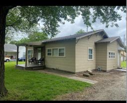 507 E Adams St - Photo 1 of 1