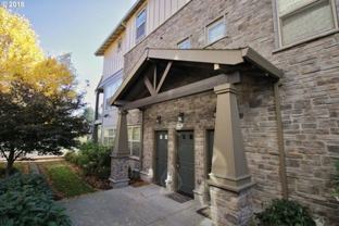 608 Ne Adwick Dr - Photo 1 of 1