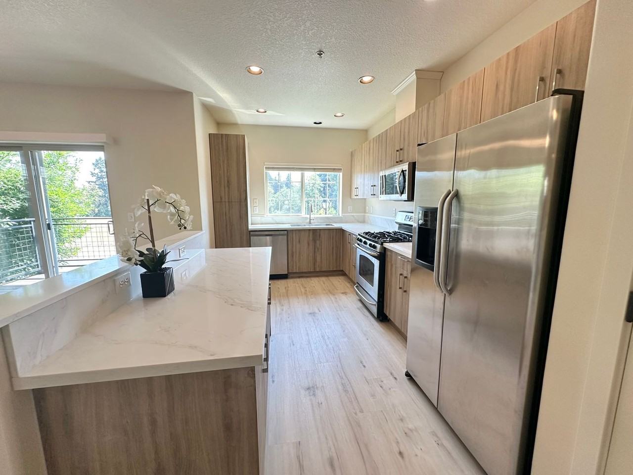 608 Northeast Adwick Drive - Photo 6 of 28