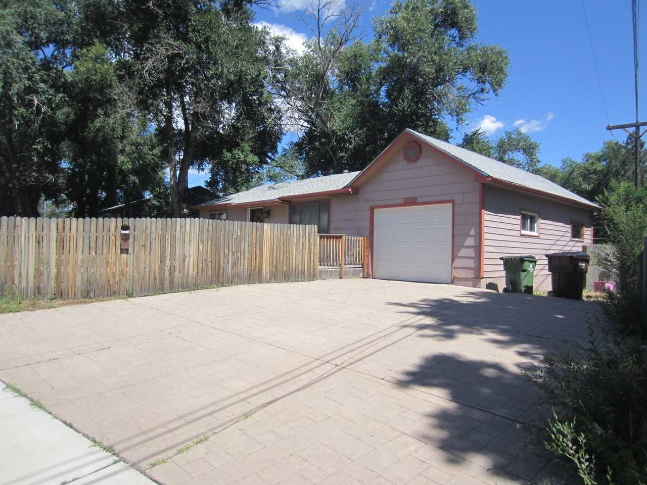 2020 Salt Dr - Photo 2 of 18