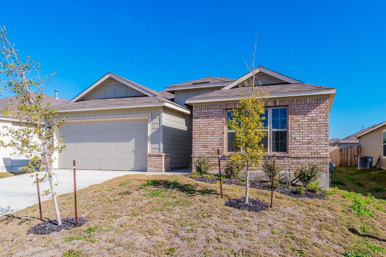 10783 Rosalina Loop - Photo 2 of 27