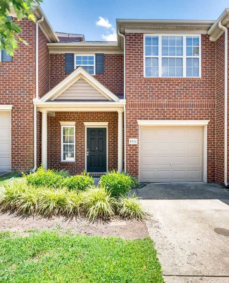8232 Rossi Rd - Photo 4 of 42
