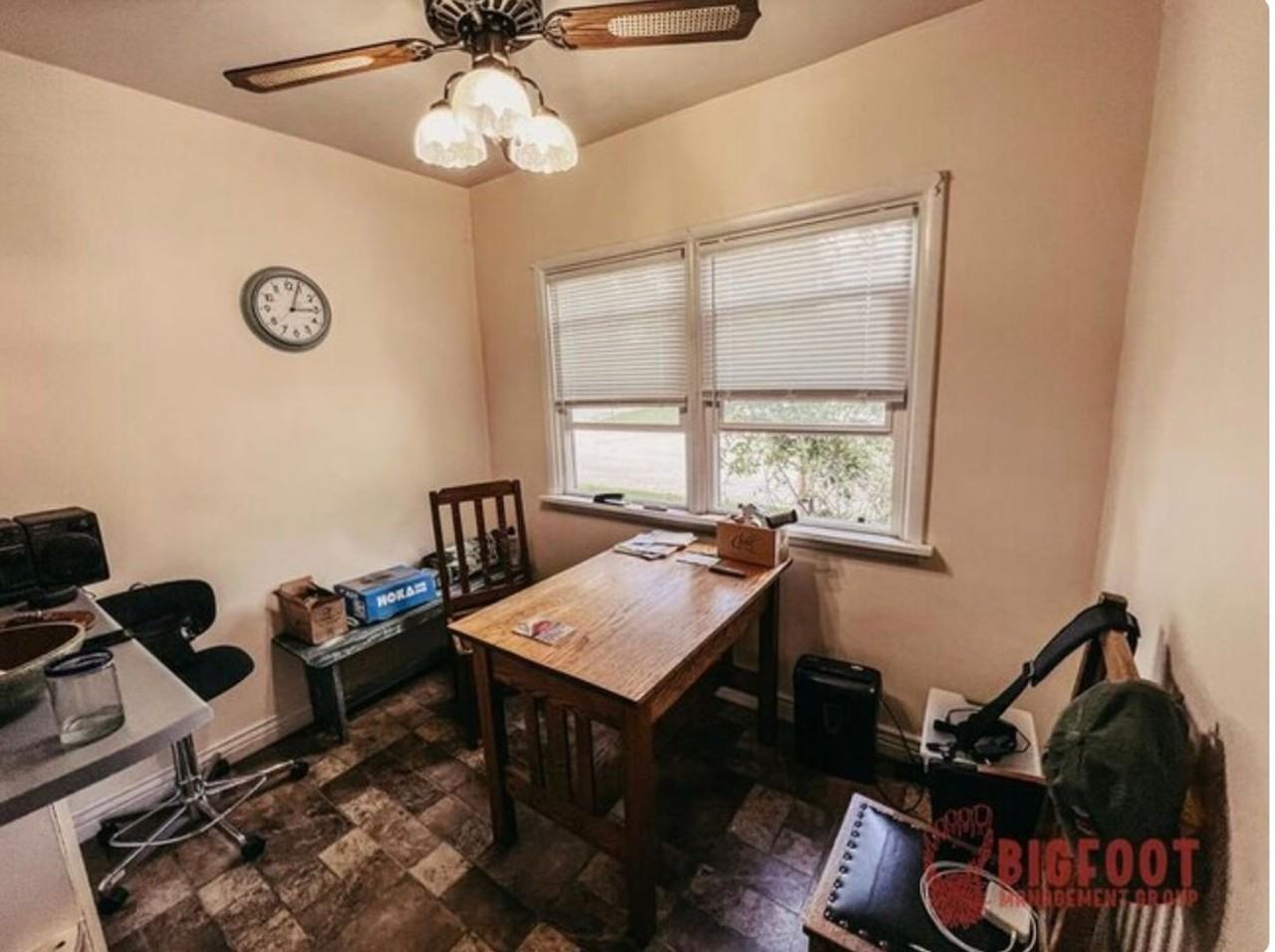 829 N Park Ave - Photo 6 of 13