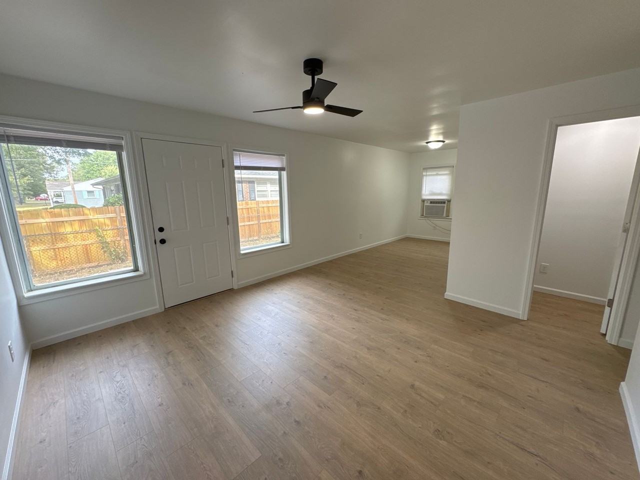 2708 Trimble Street - Photo 3 of 26