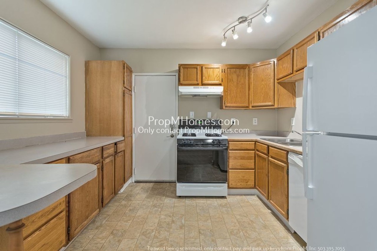 8356 Se Lafayette St - Photo 6 of 18