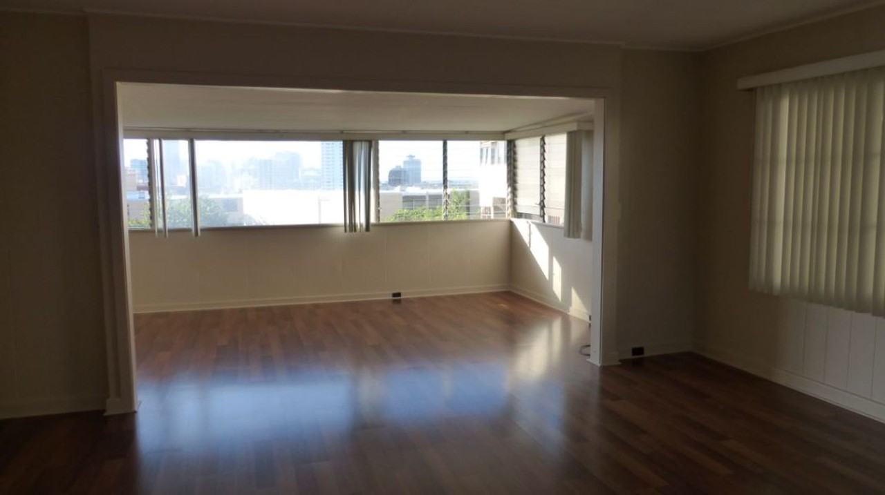 Prime location in the heart of Makiki 2 Bed/1 Bath, 1 Parking - Photo 2 of 13