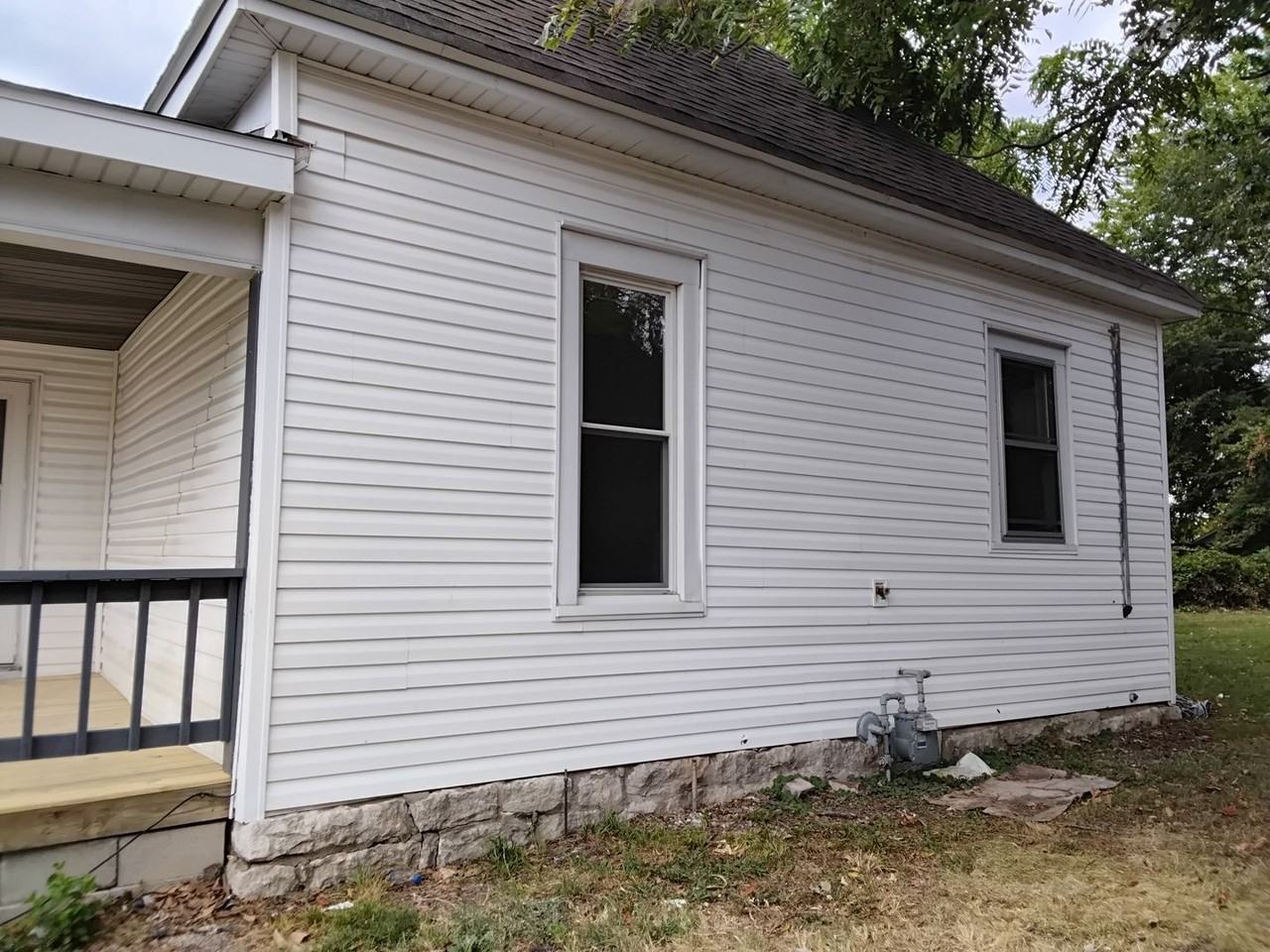 1632 N Irving Ave - Photo 2 of 23