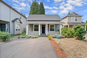 featured image of 18459 Se Blanton St