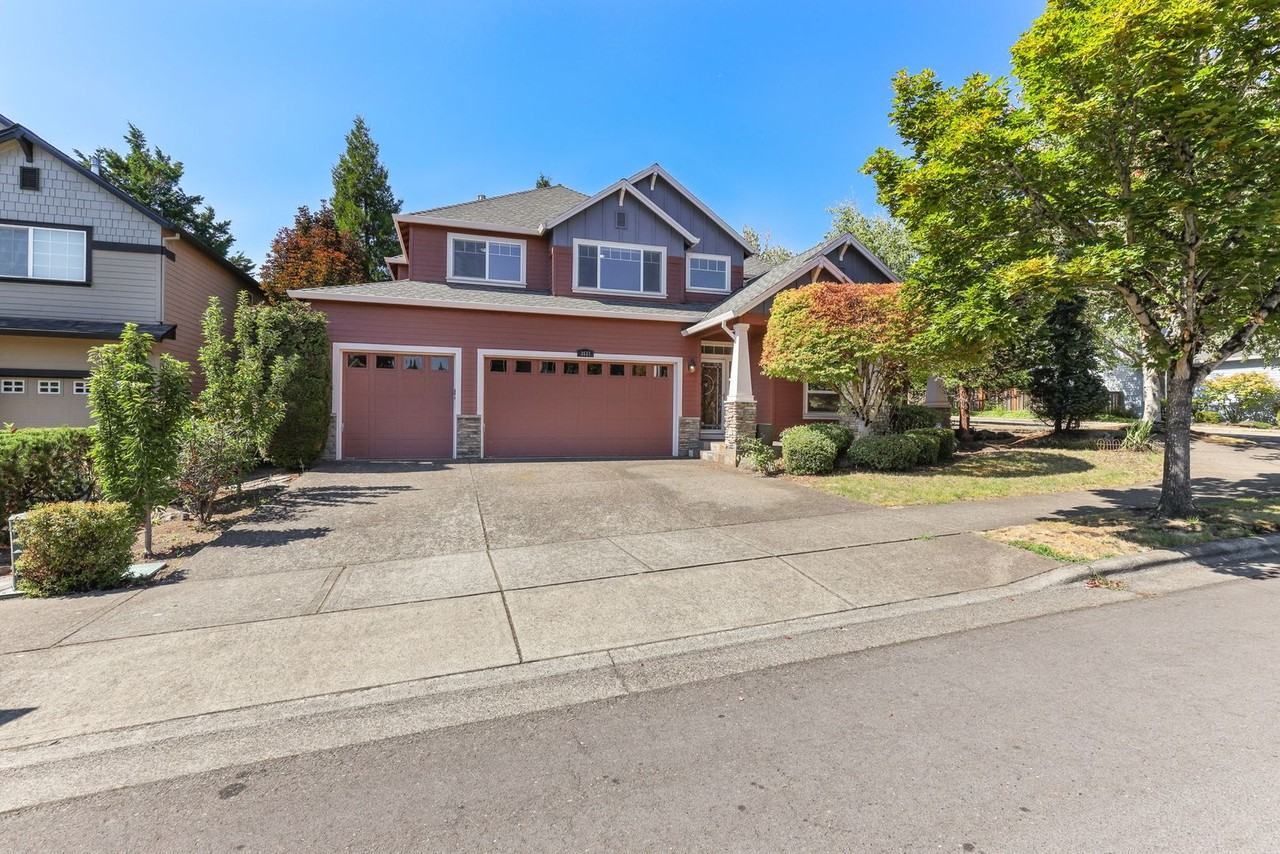 3637 Nw Lansbrook Ter - Photo 3 of 50