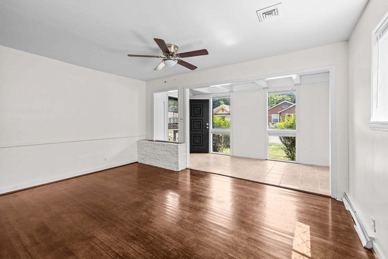 6724 2nd Ave S - Photo 3 of 21