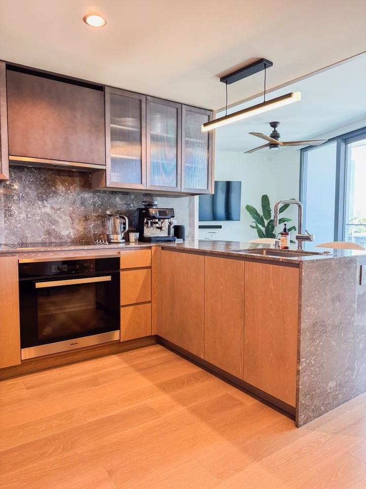 1000 Auahi St #1006 - Photo 5 of 15