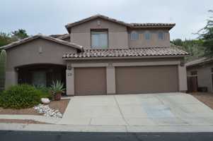 featured image of 4302 N Sunset Cliff Dr