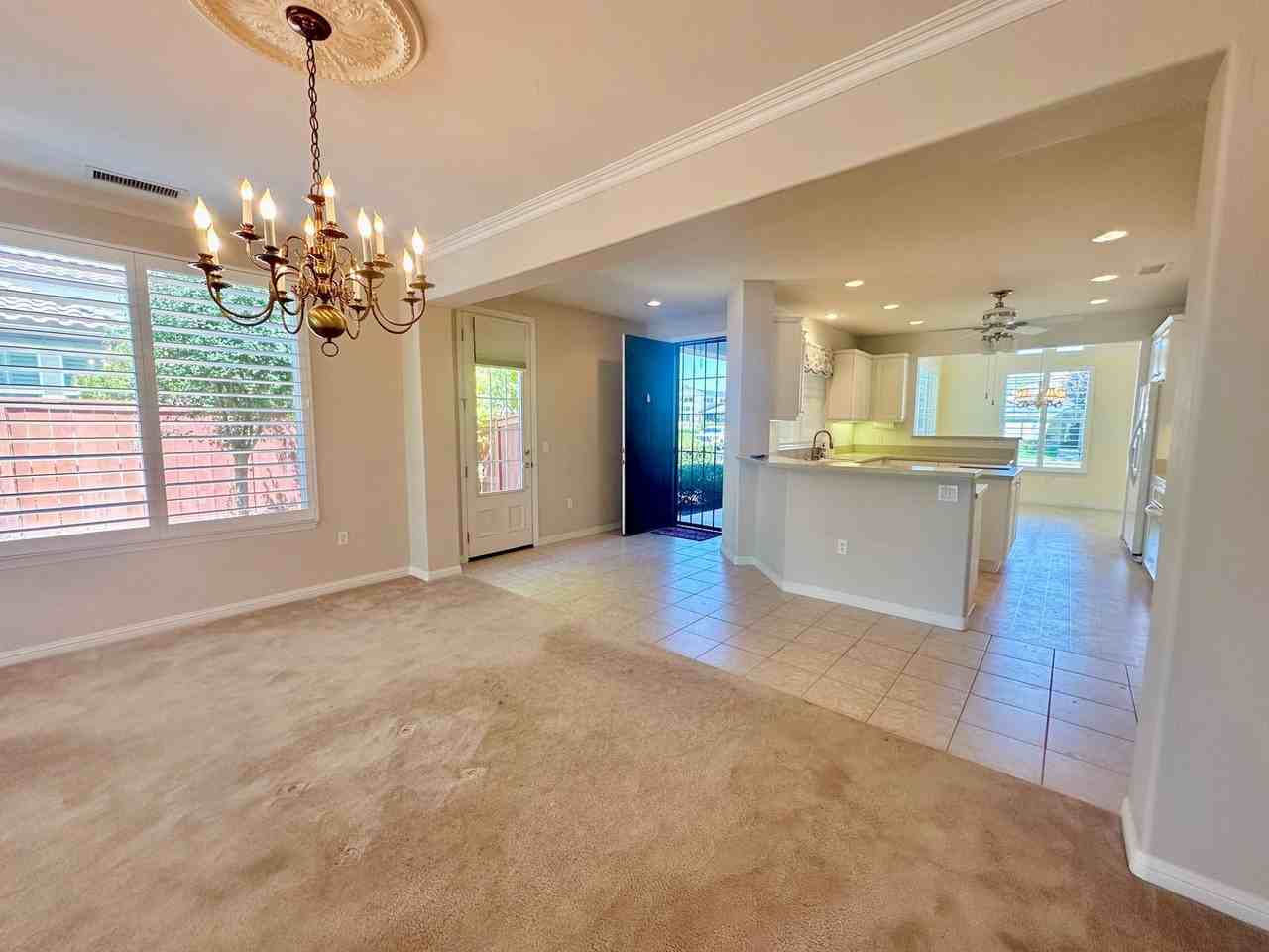 2653 Traditions Loop - Photo 7 of 38