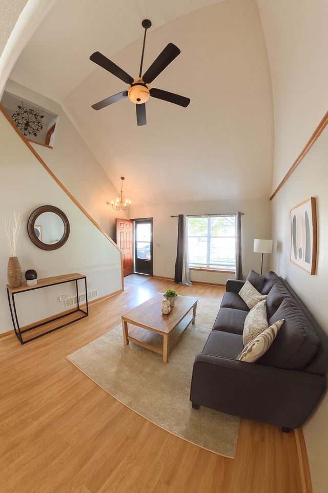 1137 Dean Drive - Photo 3 of 24