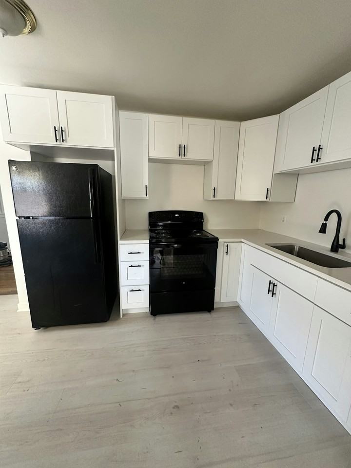 1232 North Moline Street - Photo 7 of 19