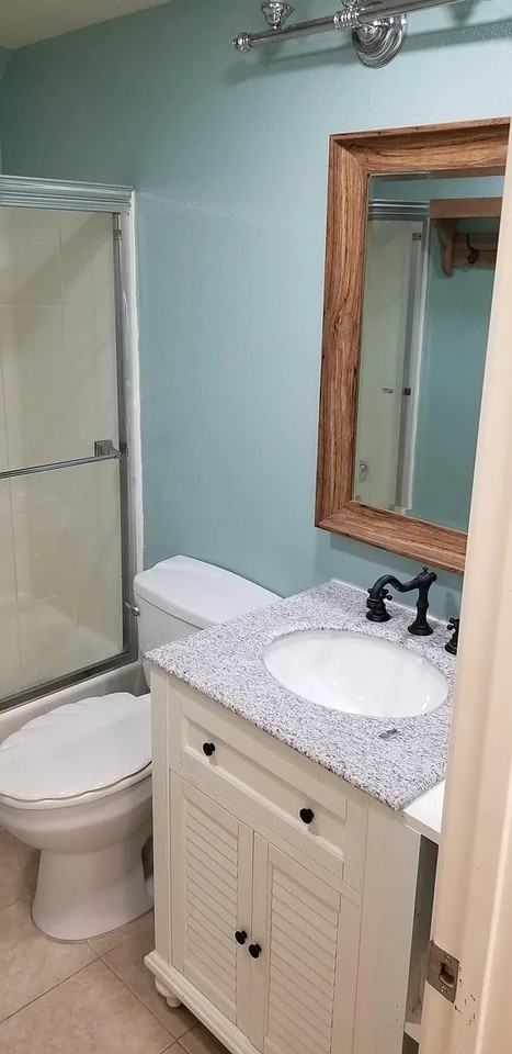 720 West 4th Street, Unit 401 - Photo 2 of 16