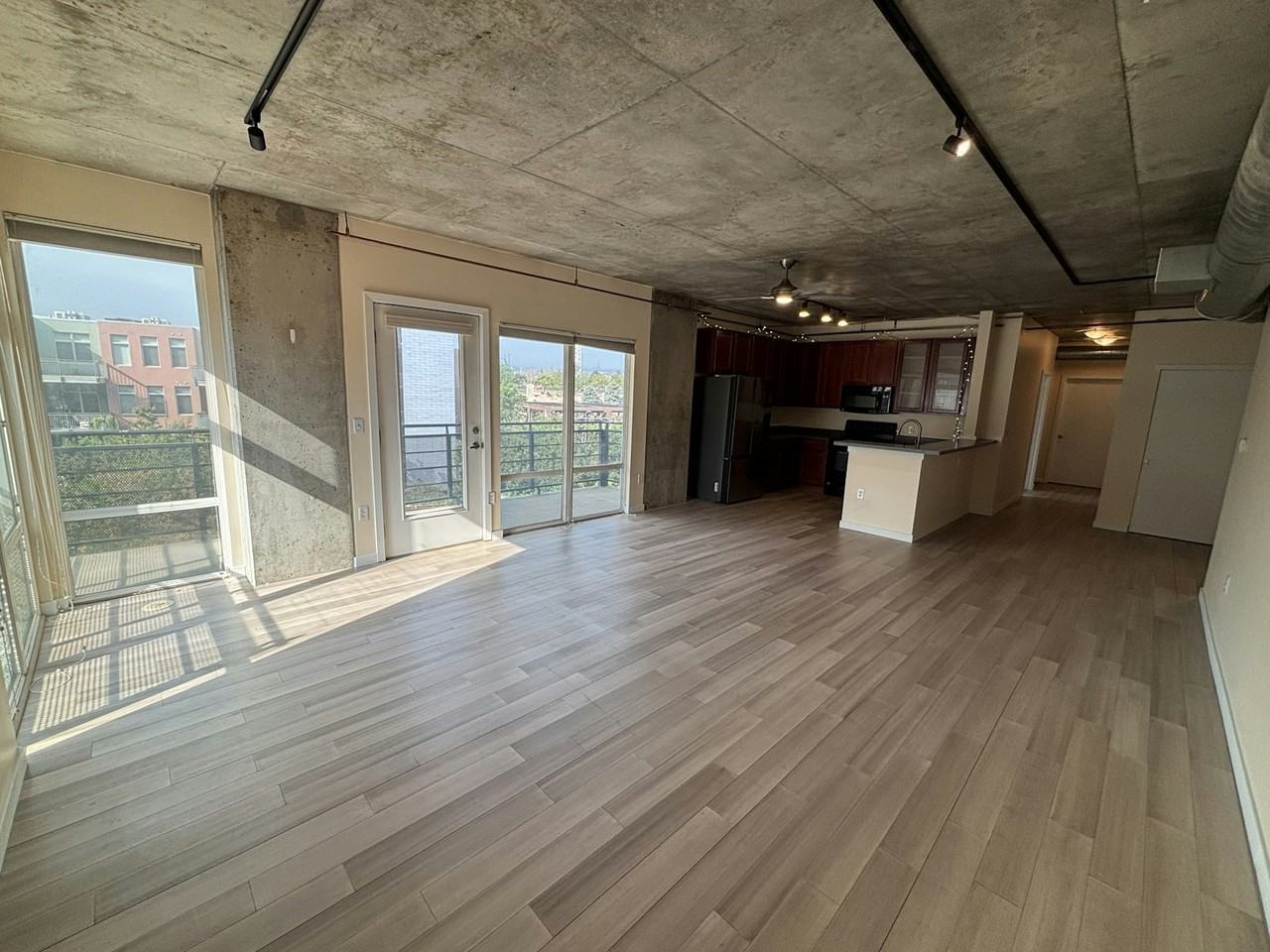 1475 Delgany St, Unit 401 - Photo 2 of 24