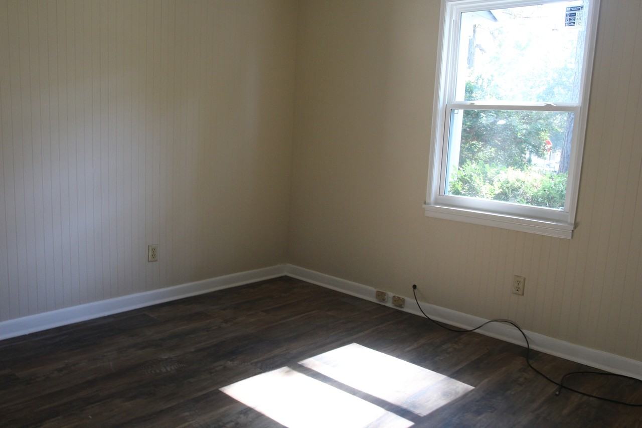 Beachview Drive 2510 - Photo 6 of 13