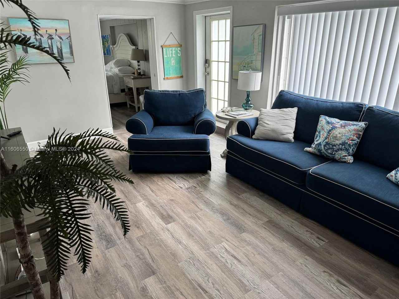 57-65 NE 24th Street (MANORS LLC) - Photo 3 of 18