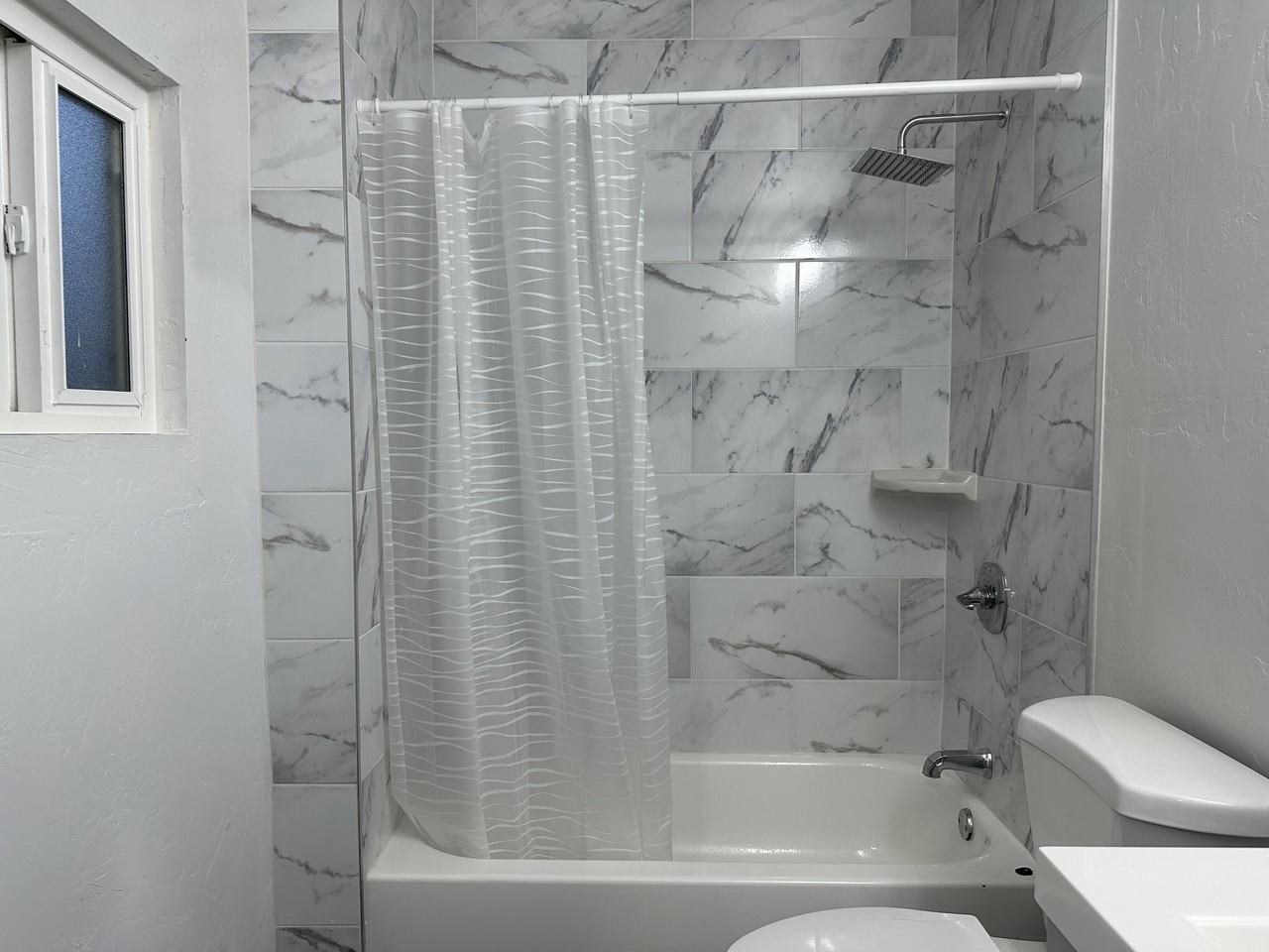 131 East 300 North - Photo 3 of 10