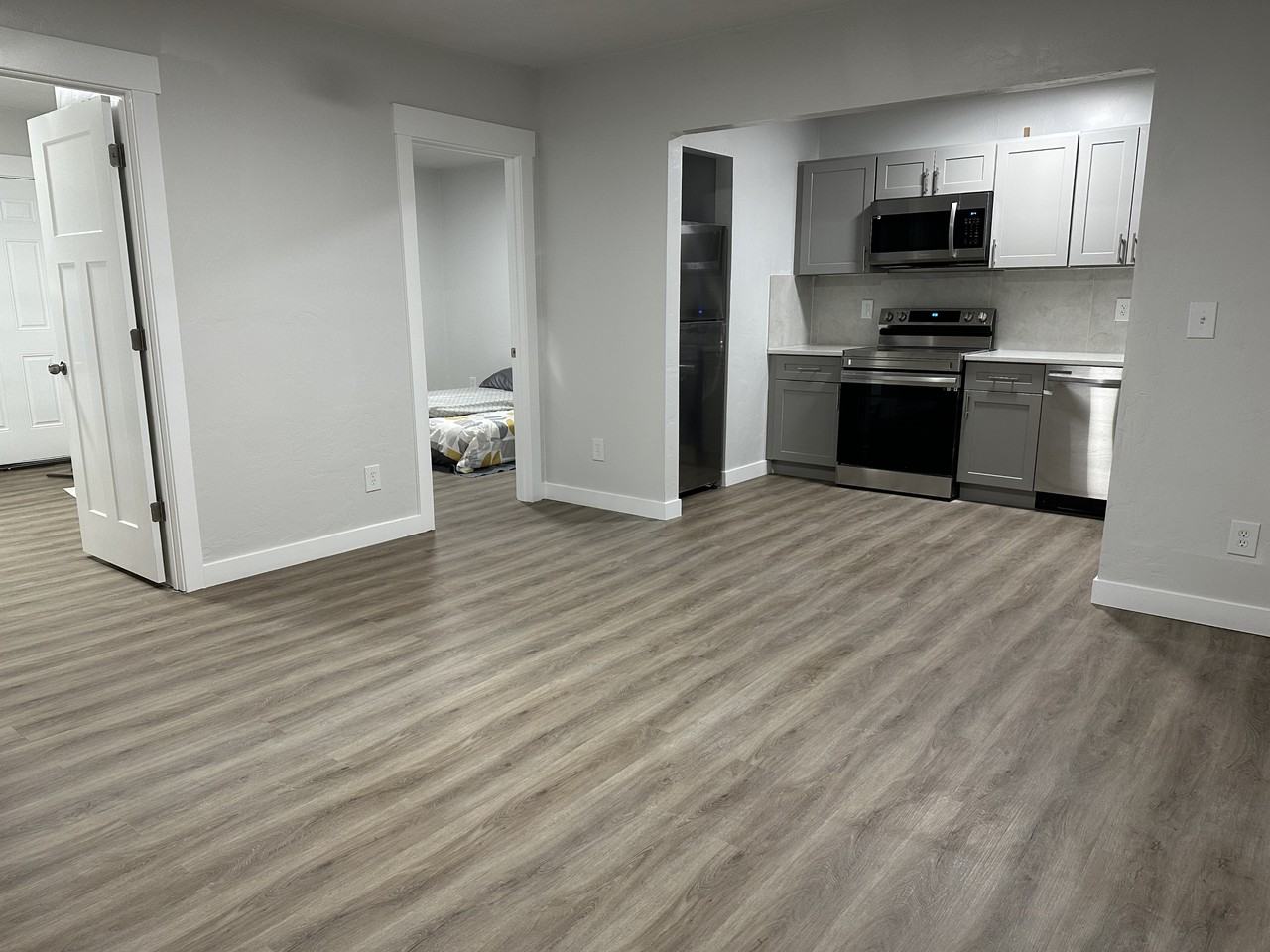 131 East 300 North - Photo 7 of 12