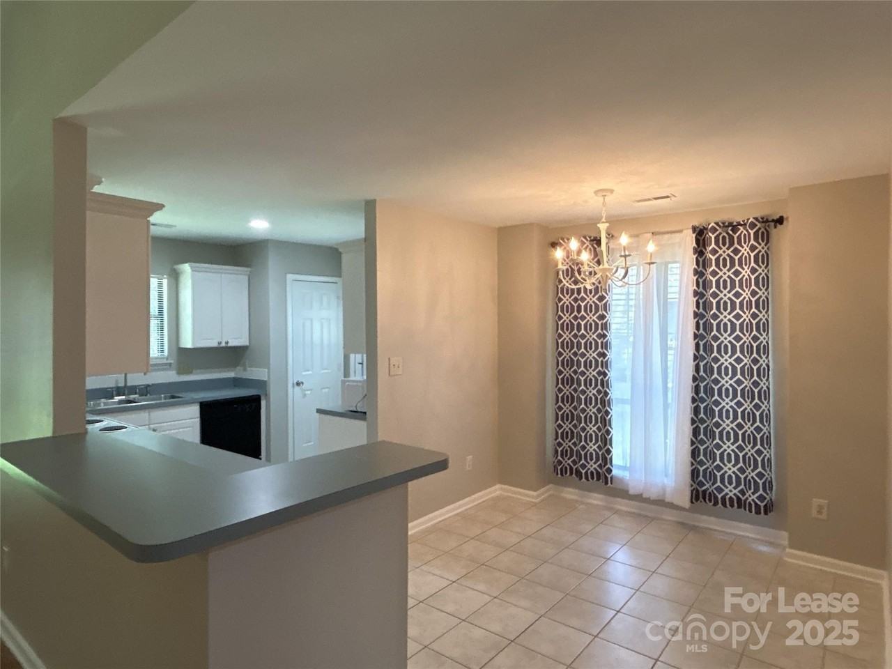 10722 Four Mile Creek Rd - Photo 3 of 14