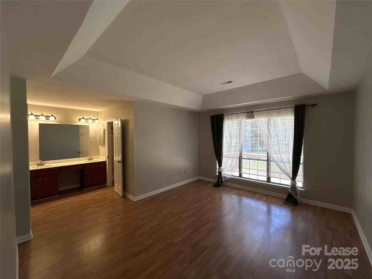 10722 Four Mile Creek Rd - Photo 7 of 14