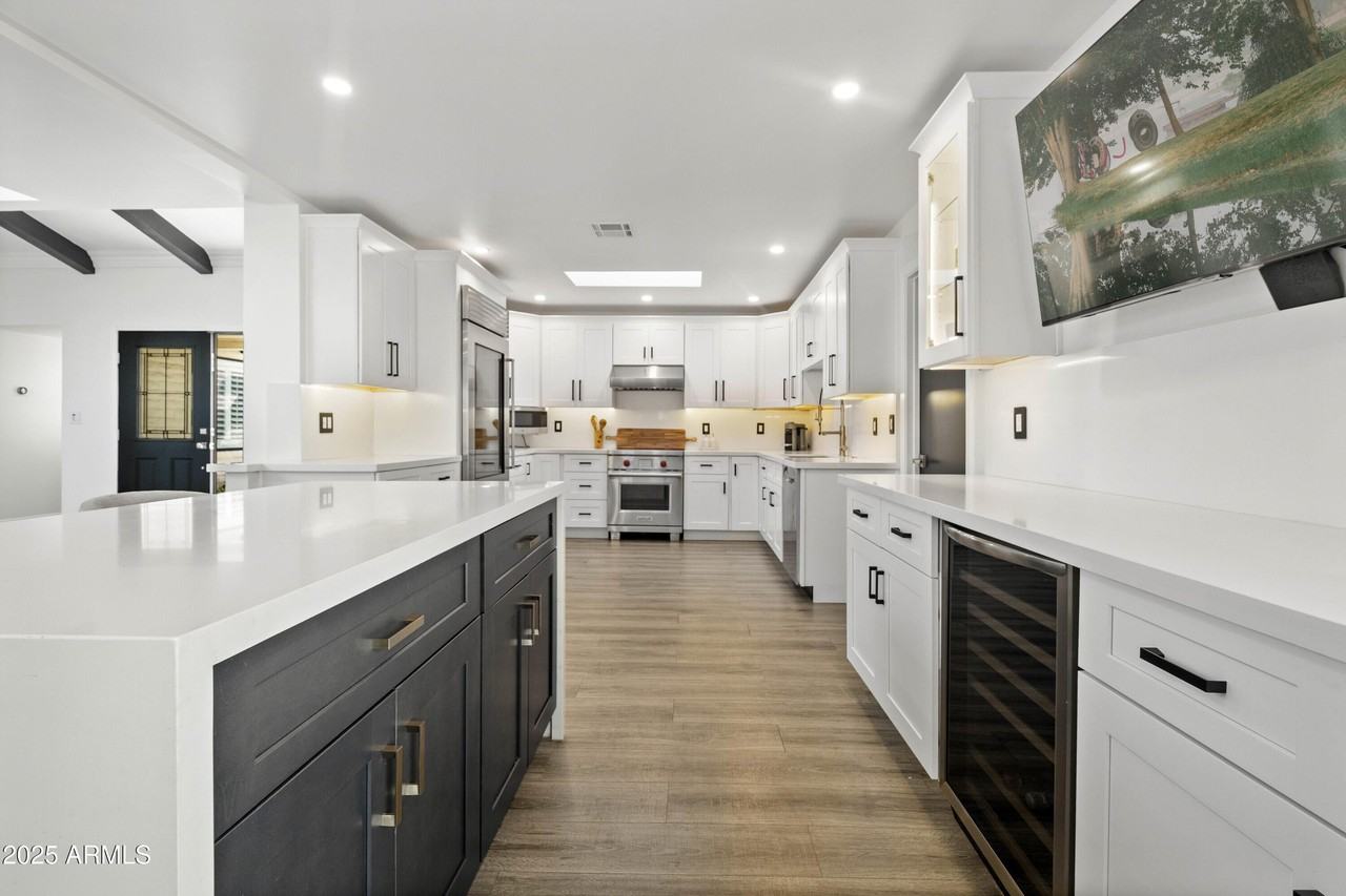 7322 E Sierra Vista Dr - Photo 4 of 50