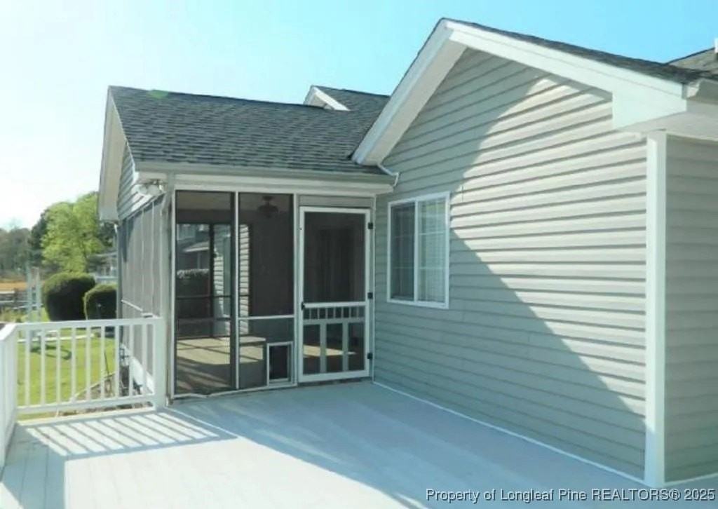 692 Cedar Pt - Photo 7 of 46