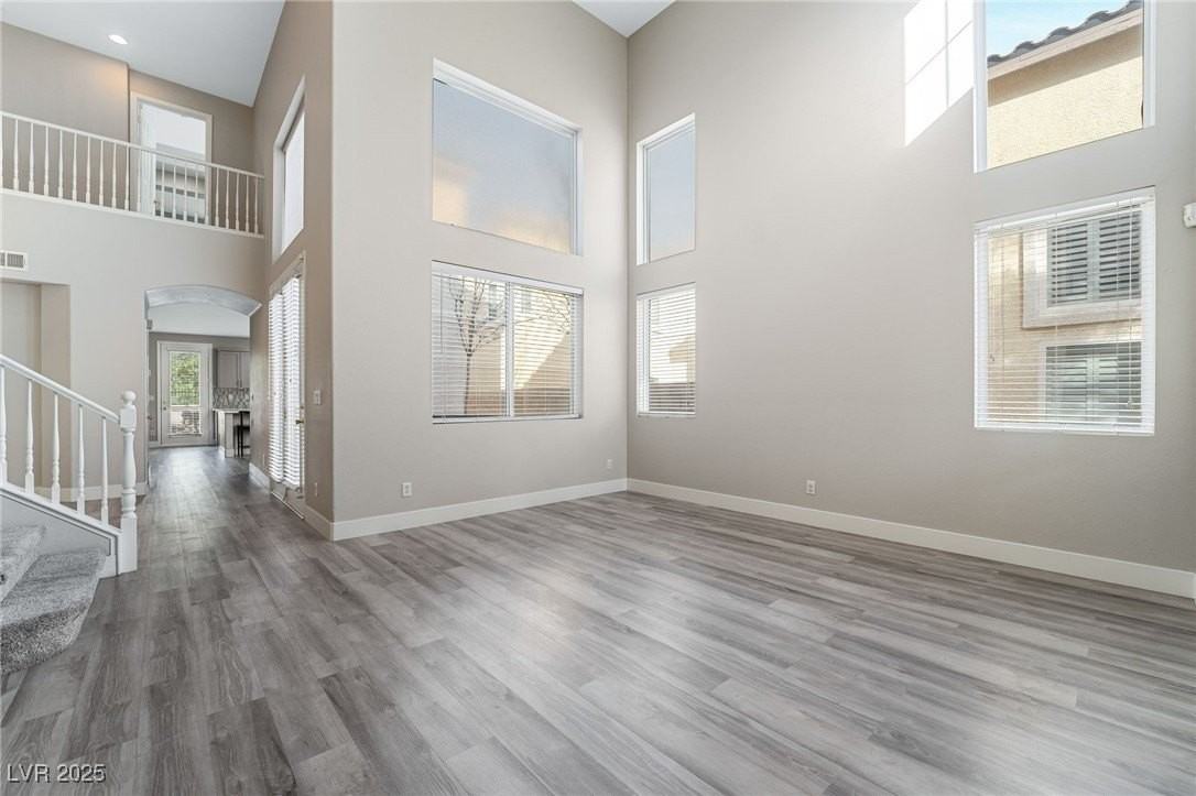 1533 Sabatini Dr - Photo 4 of 26