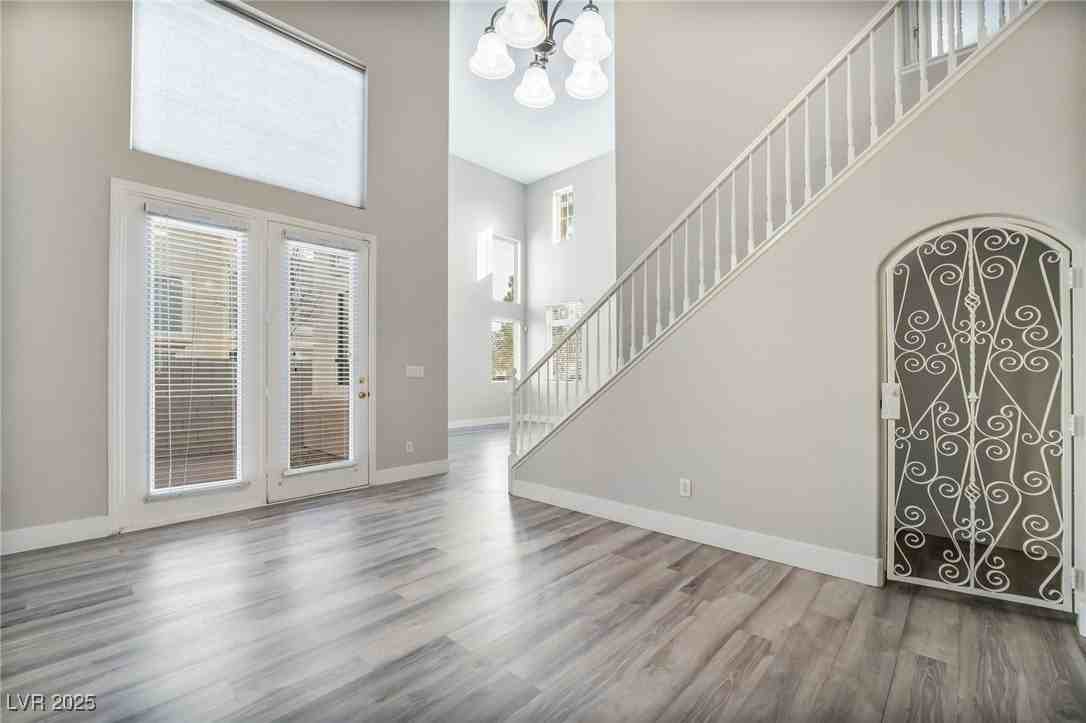 1533 Sabatini Dr - Photo 5 of 26