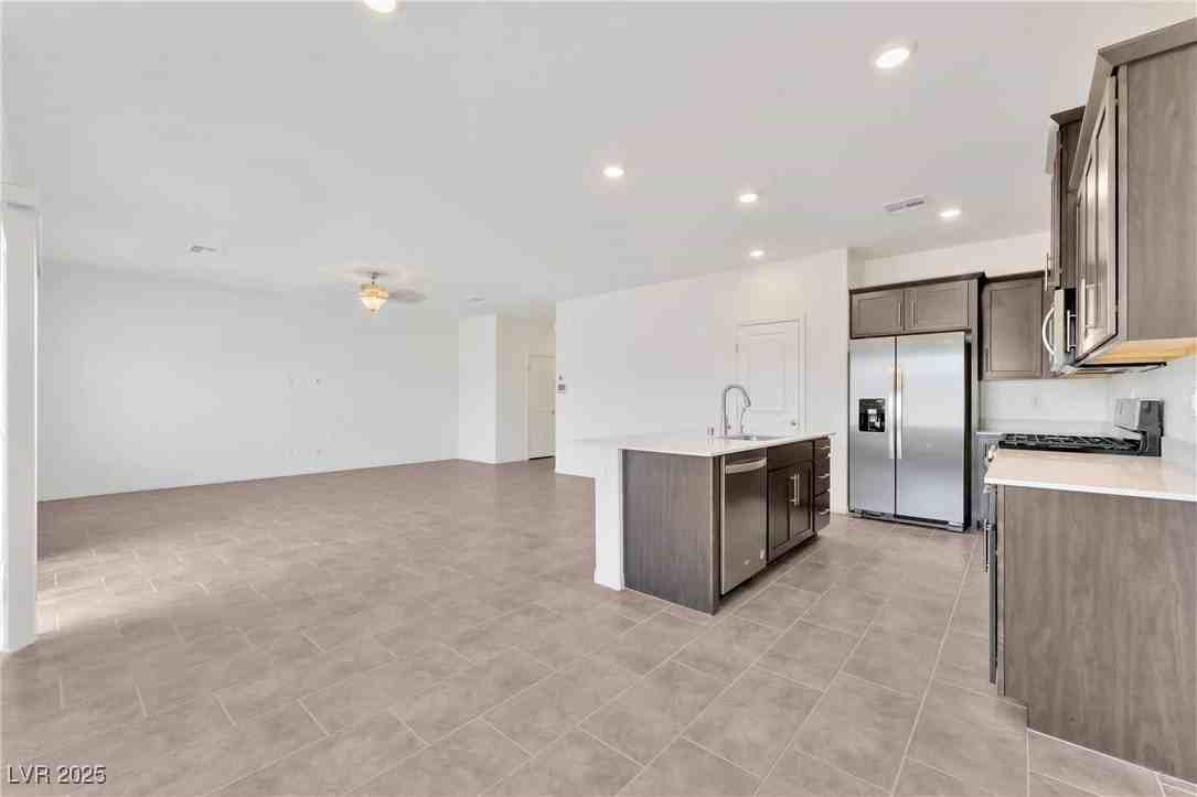 4131 Agama Street - Photo 5 of 24