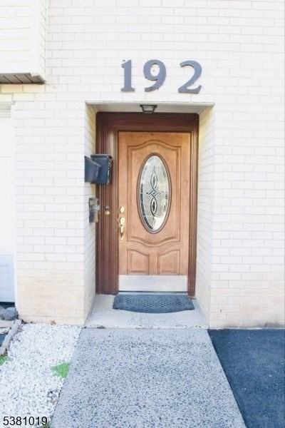 192 Park St Unit 2 - Photo 4 of 17