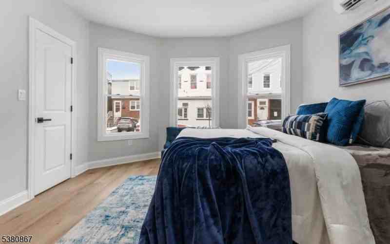 321 William St #1 - Photo 7 of 15