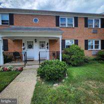 2 Sterling Ter Unit B - Photo 1 of 1