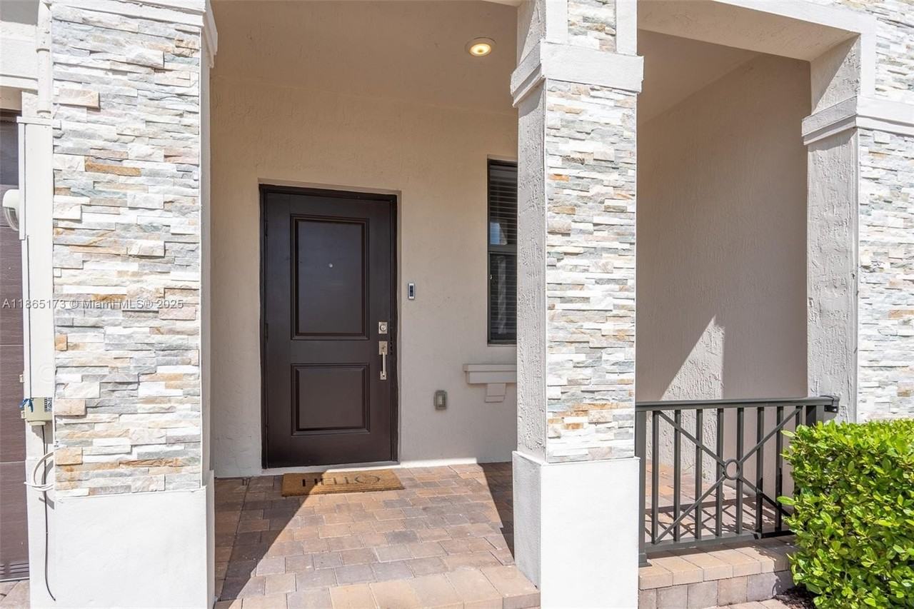 24720 Sw 119th Pl #24720 - Photo 5 of 30