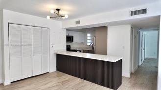 840 Nw 87th Ave #204 - Photo 1 of 1