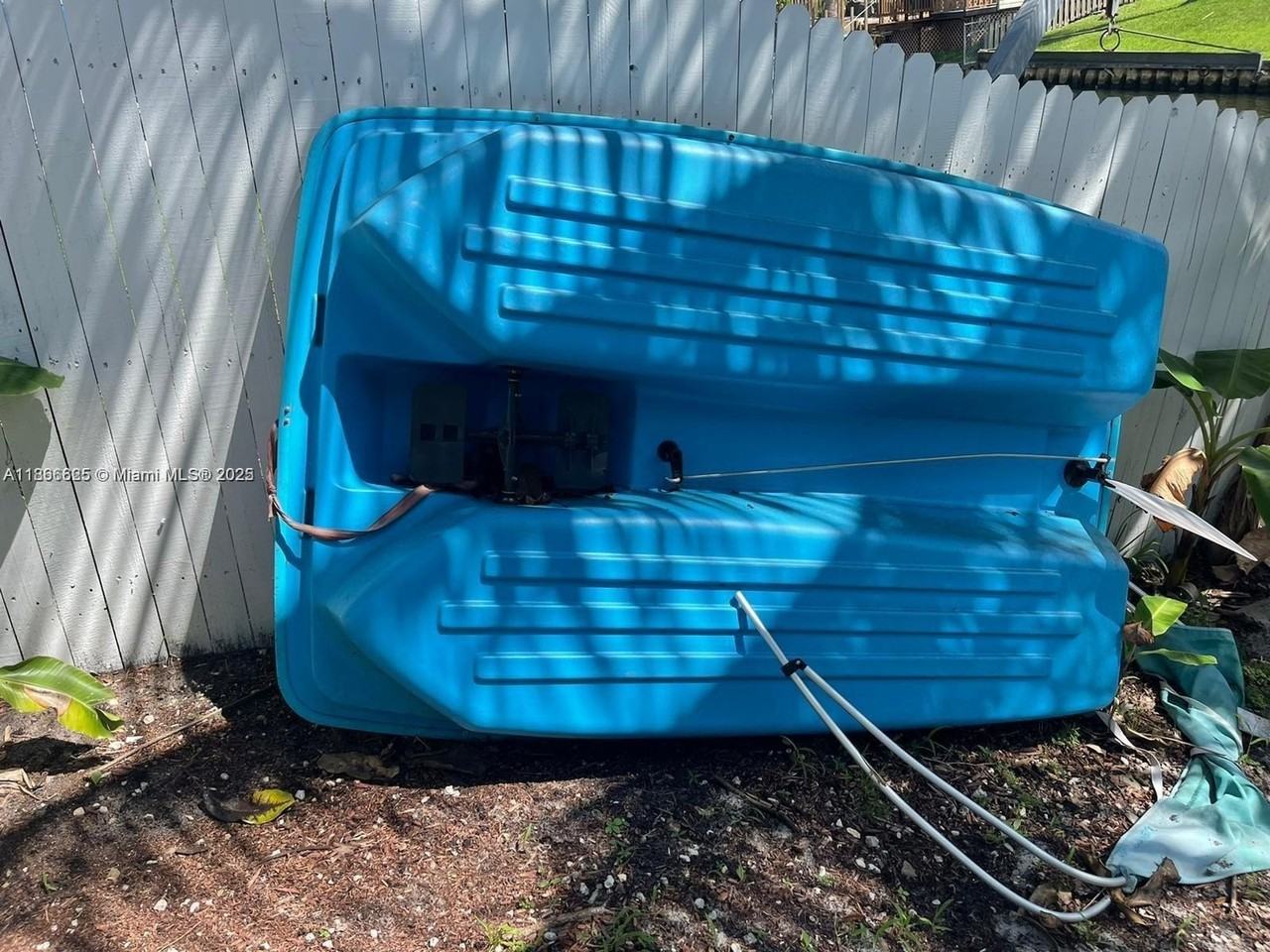 5880 Sw 15th St #1 - Photo 5 of 12