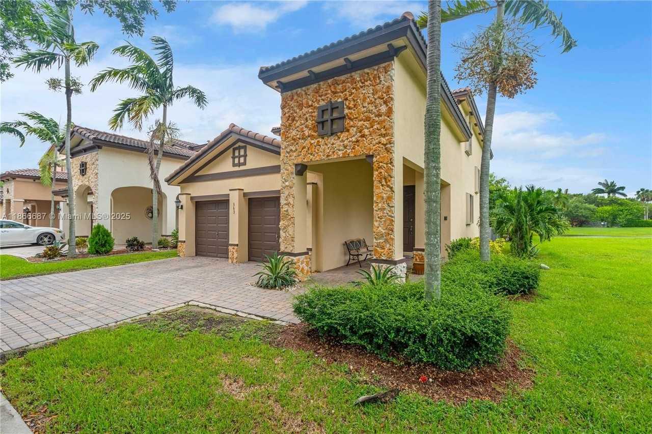 363 Ne 25th Ter #363 - Photo 2 of 50