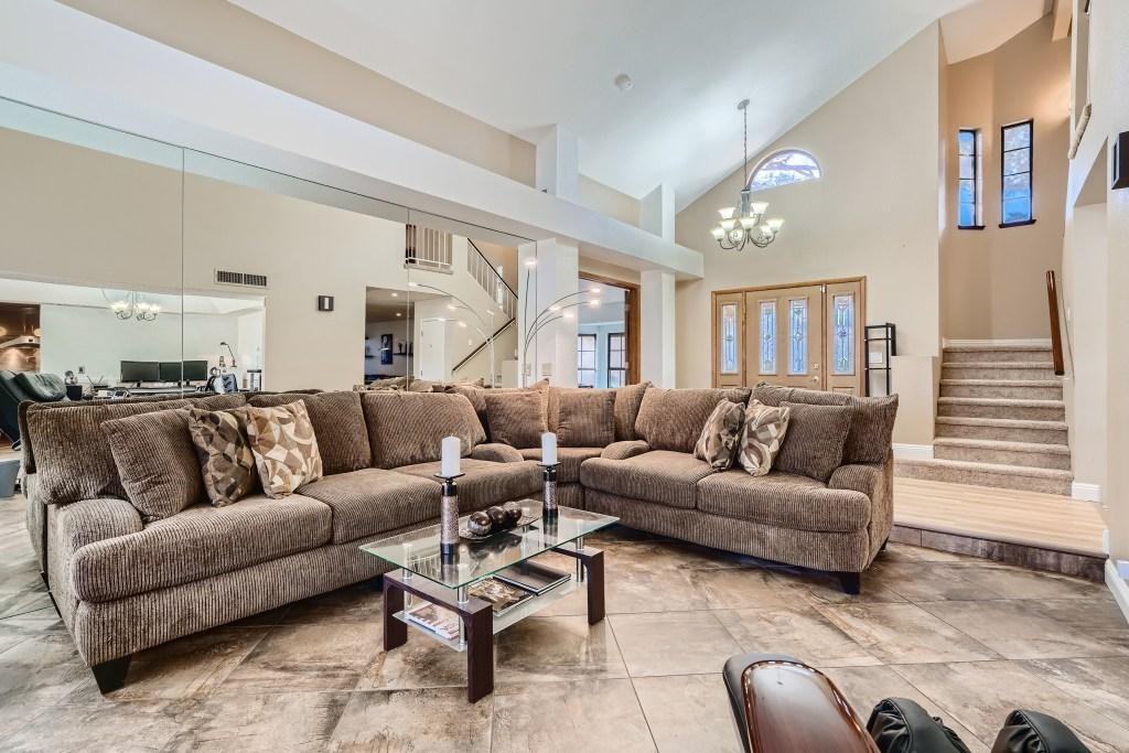 Safeport Cove Ct - Photo 3 of 7