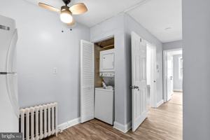 featured image of 1st St Se