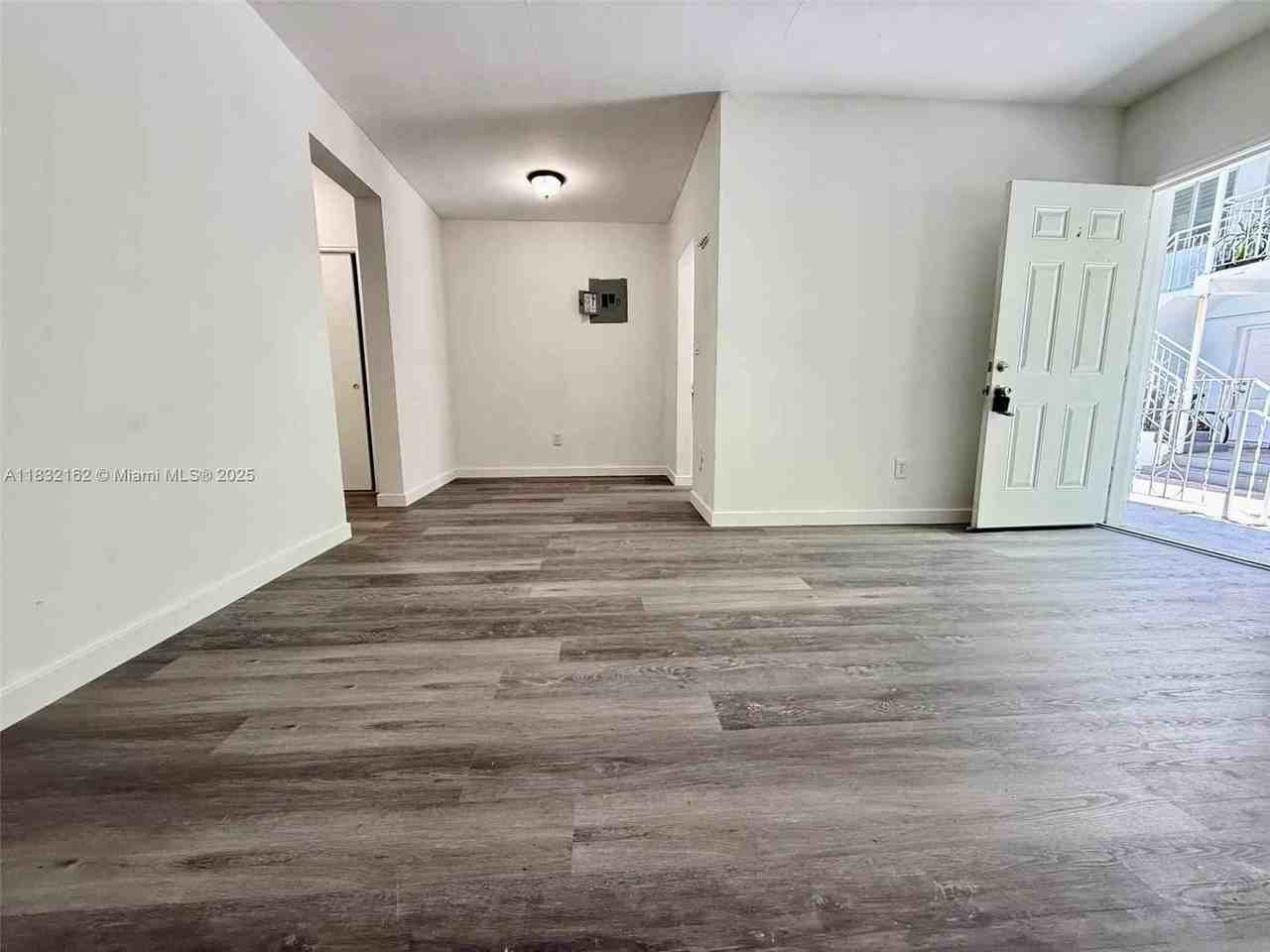 81st St - Photo 2 of 8