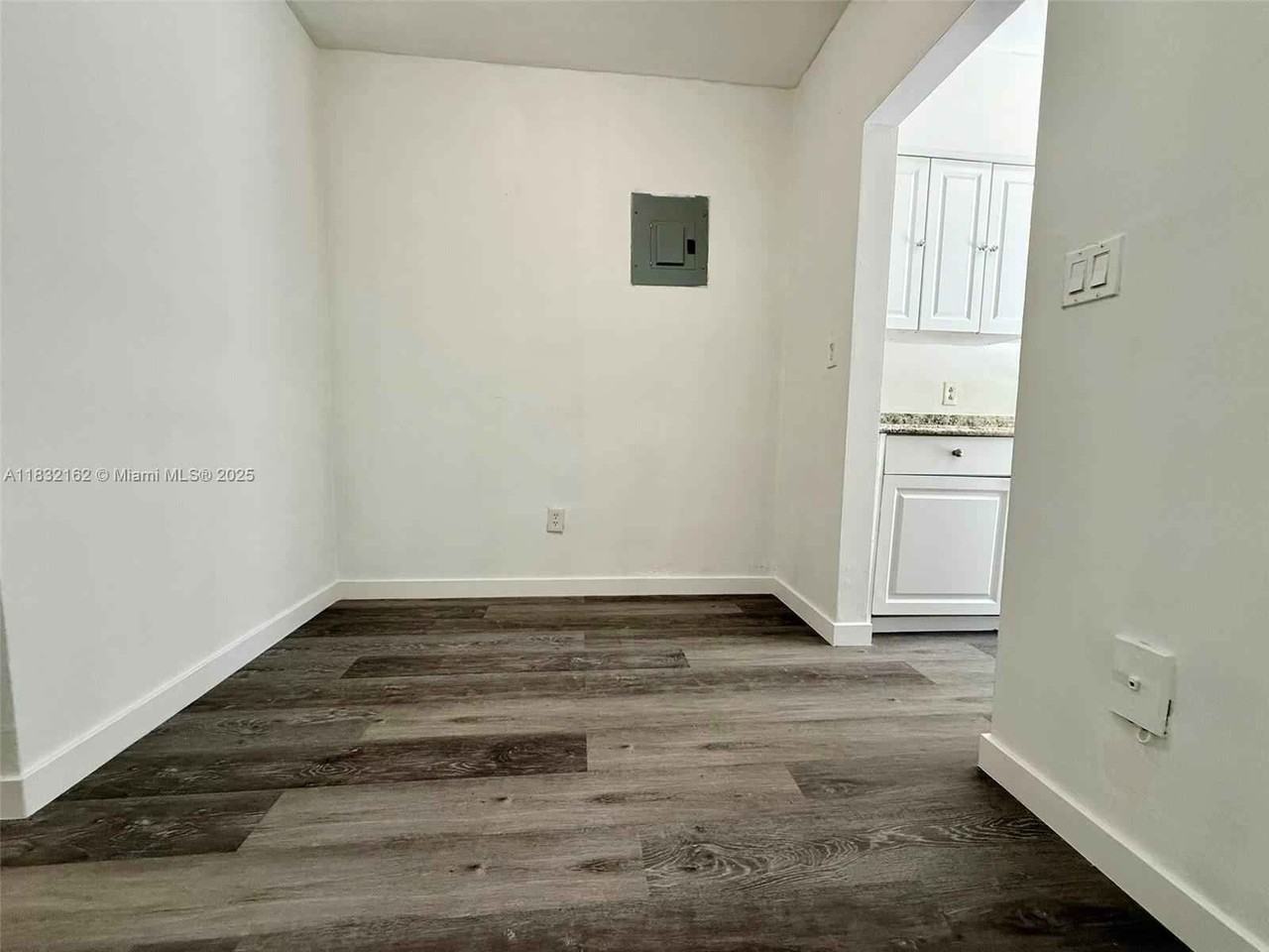 81st St - Photo 3 of 8