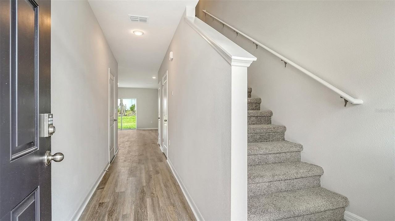 17433 Haysack Ter - Photo 6 of 50