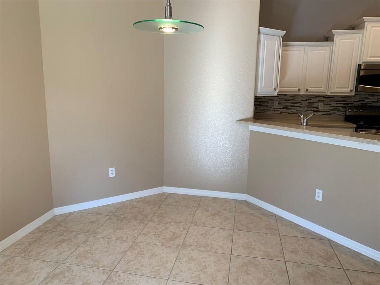 5445 Shagbark Ct - Photo 2 of 18