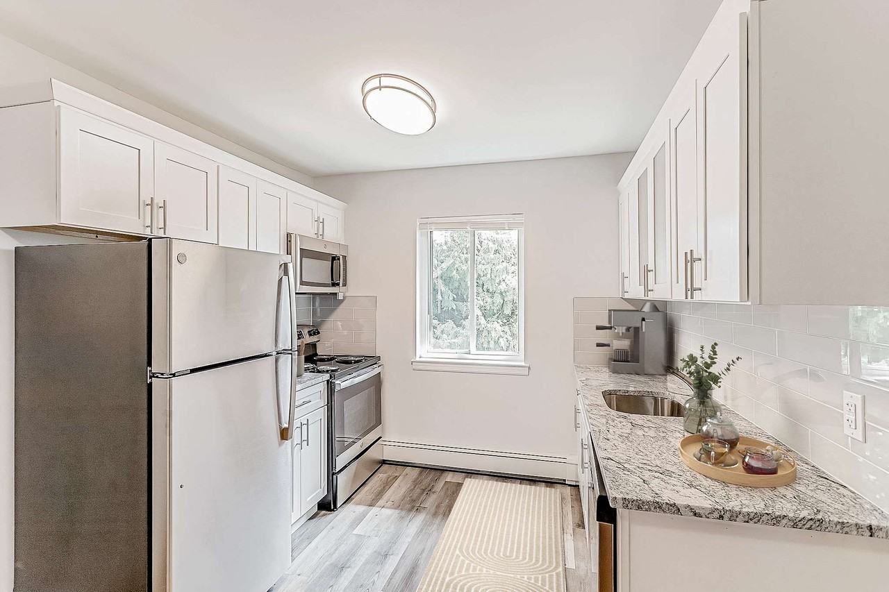 Seaford Gardens - Photo 2 of 11